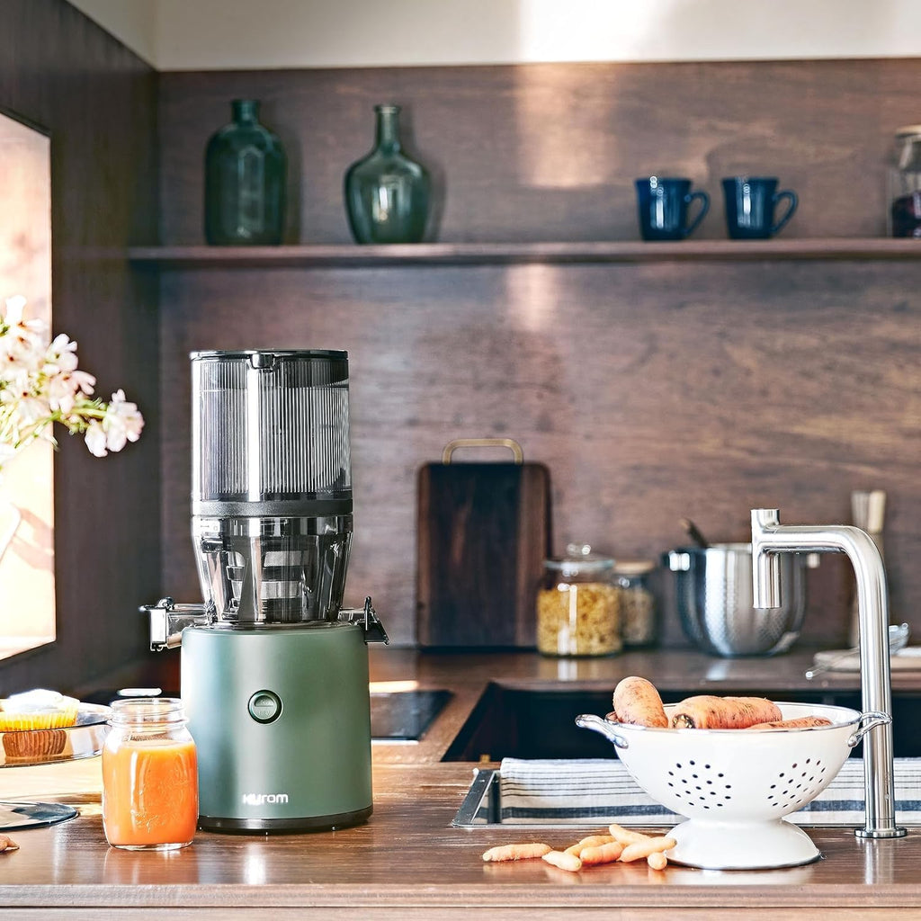 Hurom Slow Juicer | Entsafter Gemüse und Obst | H320N | Elektrische Kaltpresse | Ruhiger Motor | Leicht zu Reinigen mit Großem Behälter und Siebfilter 2L | 200 Watt | BPA Frei | Dunkelgrün
